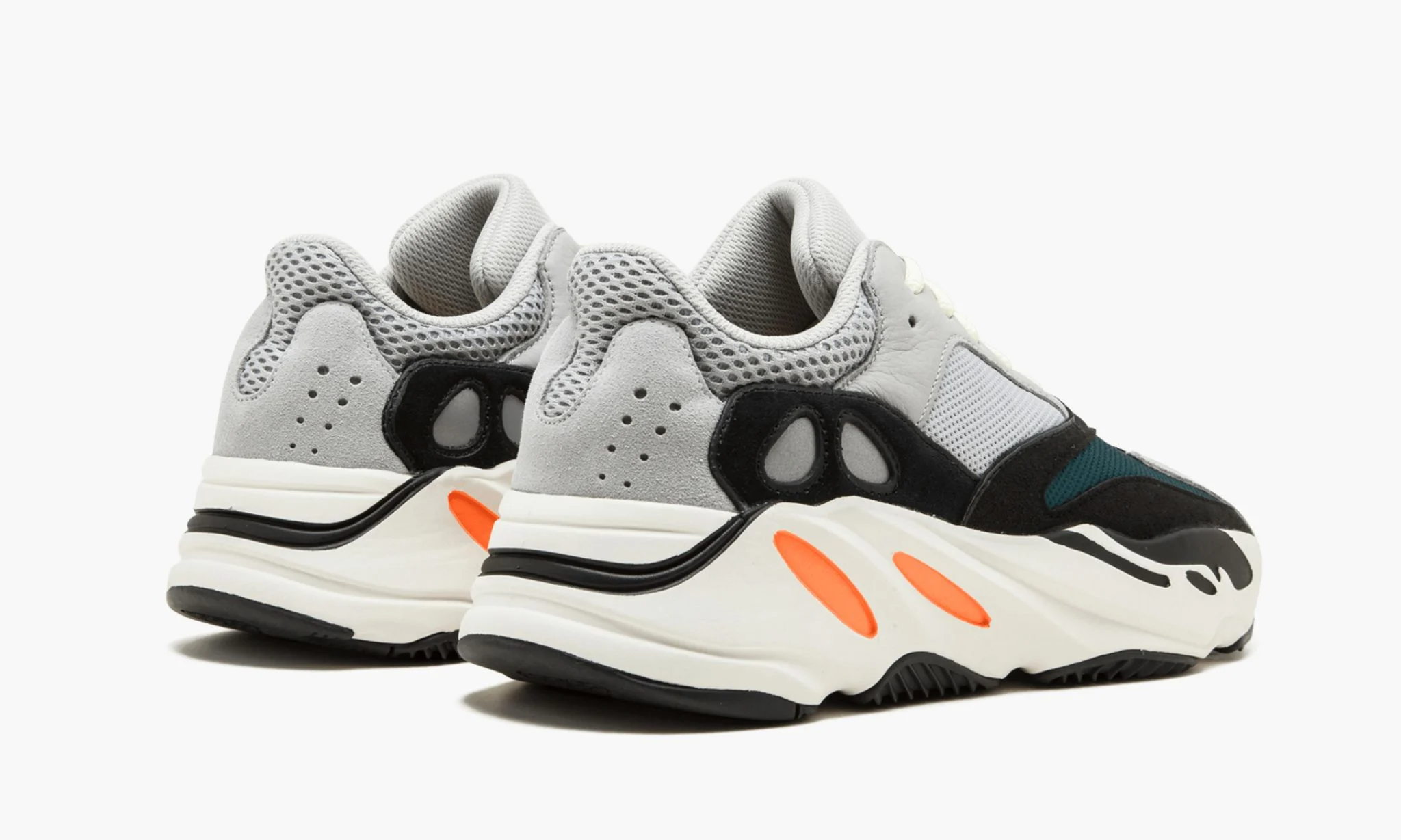 Yeezy Boost 700 Wave Runner Mens Mgsogr/cWhite/cBlack - B75571