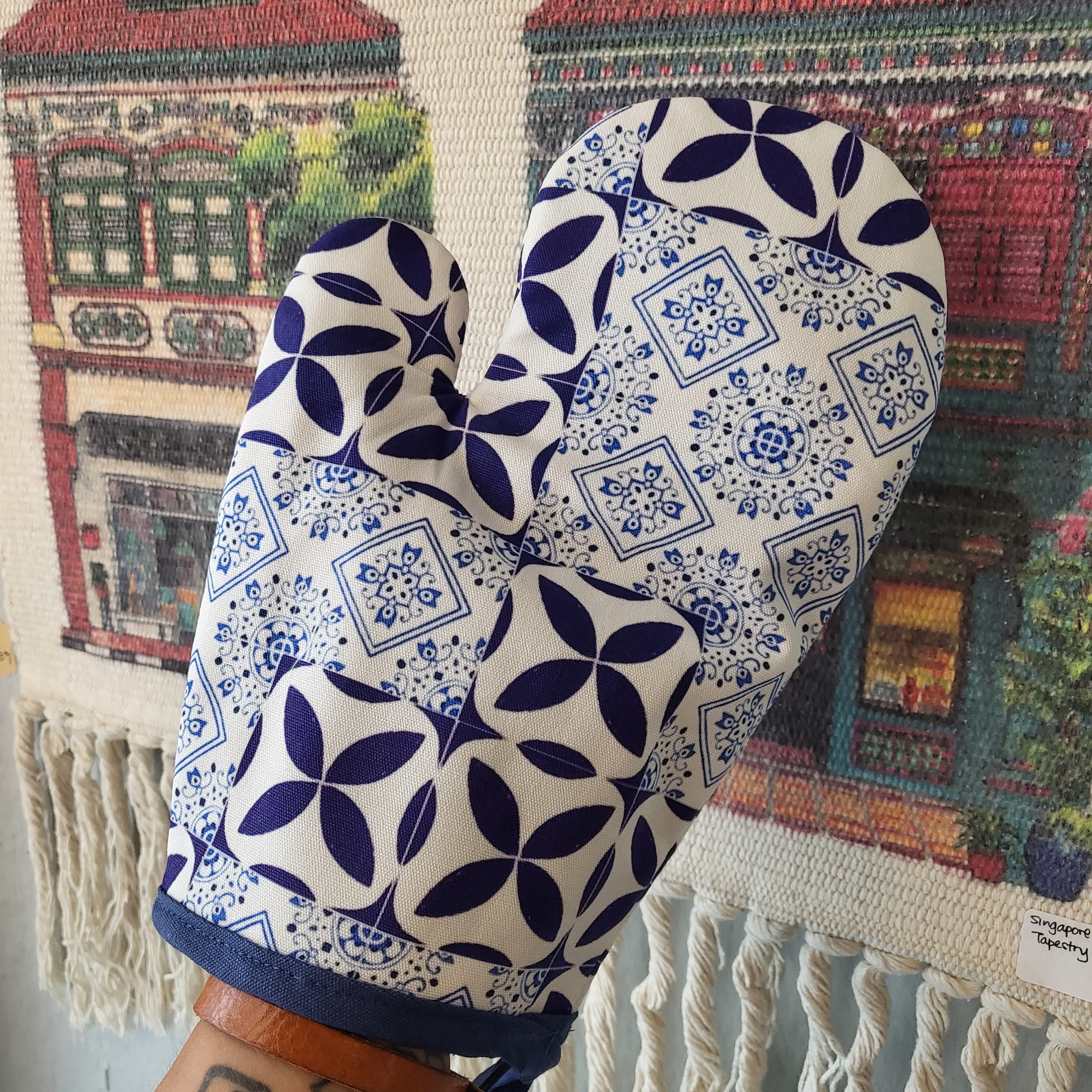 Peranakan Tiles Oven Mitt & Pot holder