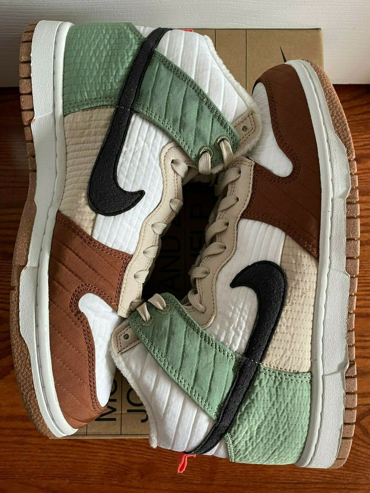 Nike Dunk High Next Nature Summit White (W)