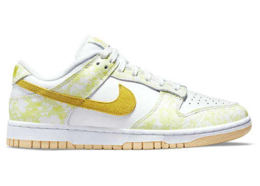 Nike Dunk Low Yellow Strike (W)