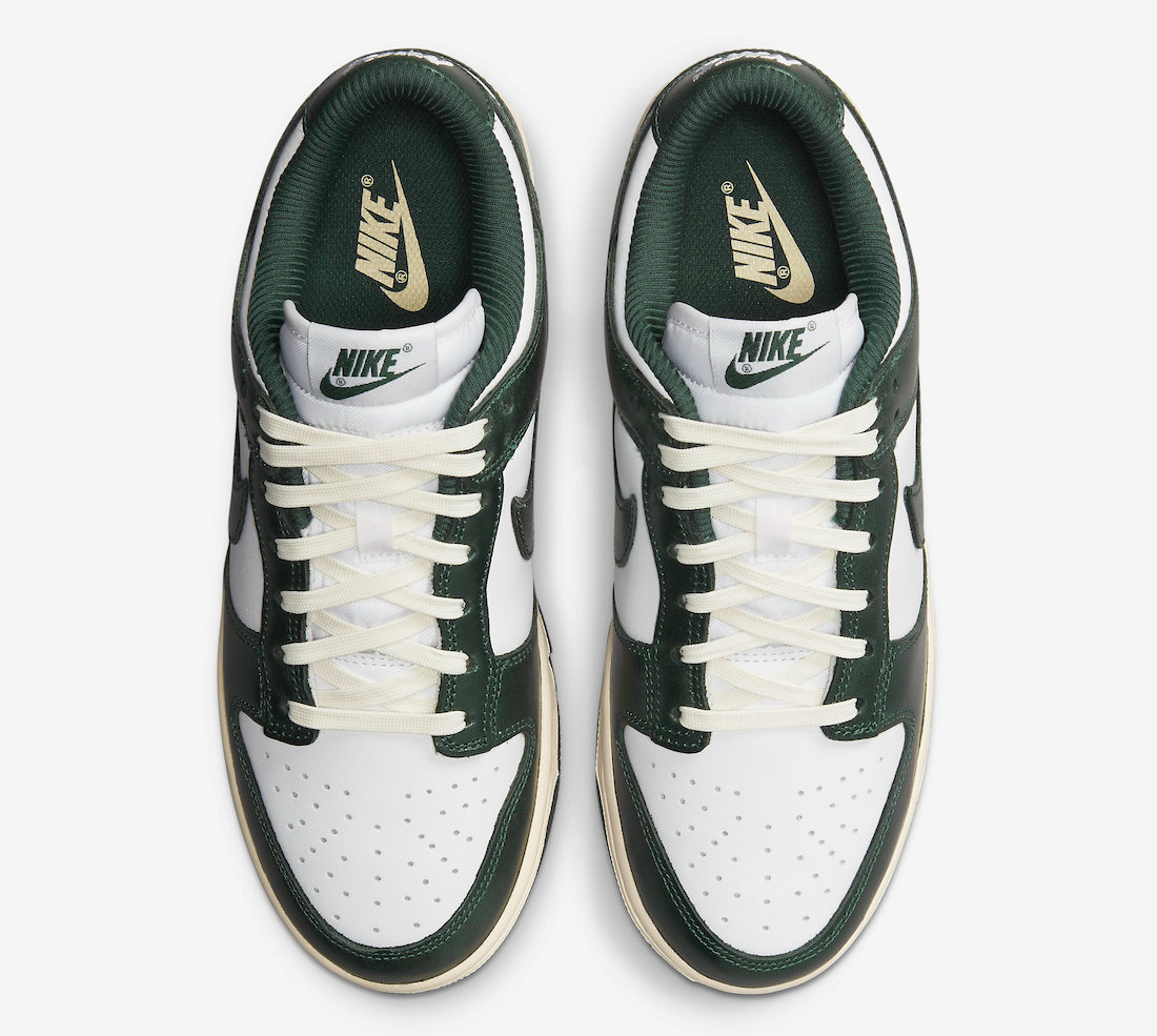 Nike Dunk Low Vintage Green (W)