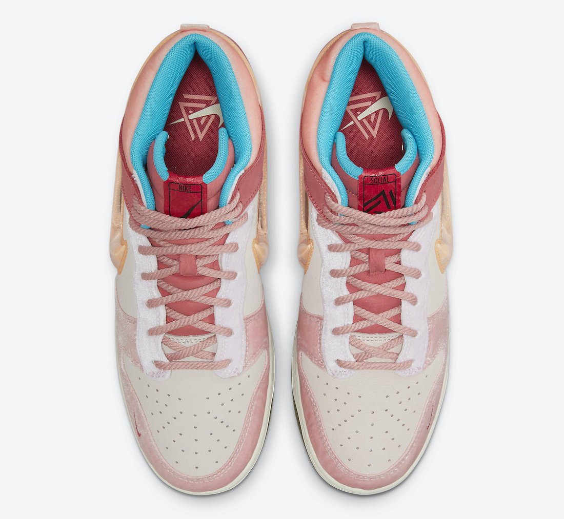 Social Status x Dunk Mid 'Strawberry Milk'