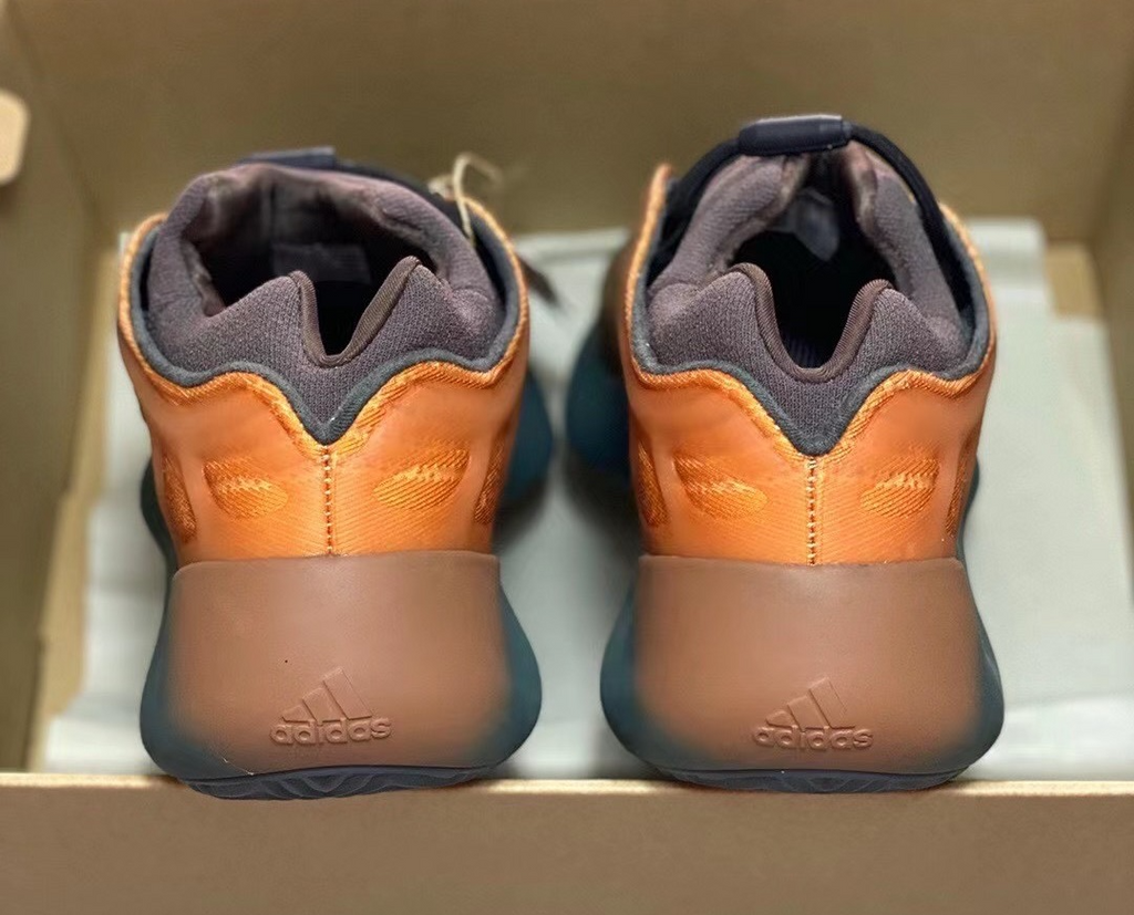 Yeezy 700 V3 Copper Fade