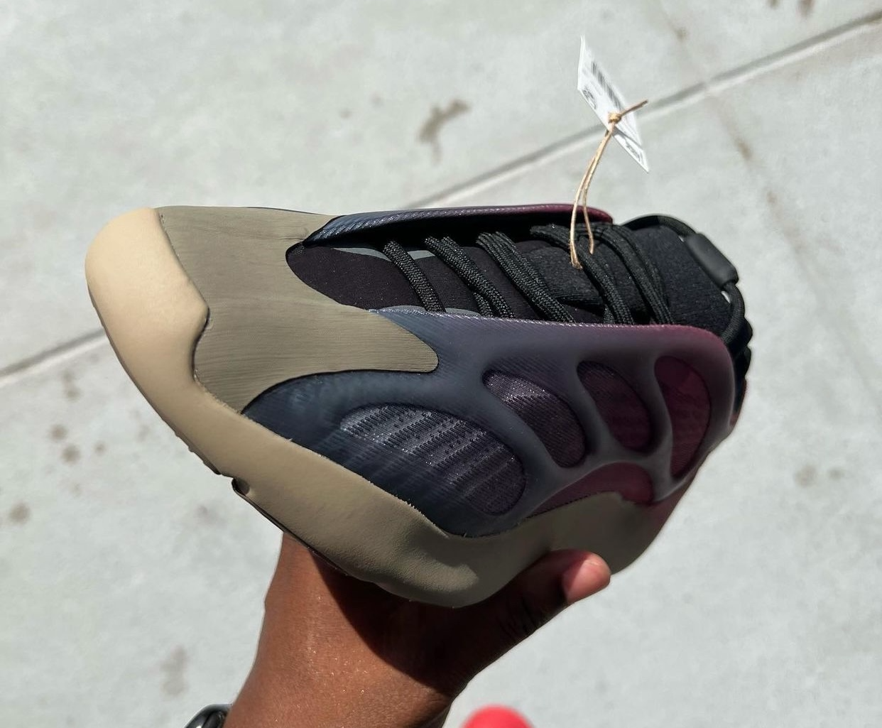 Yeezy 700 V3 “Fade Carbon”