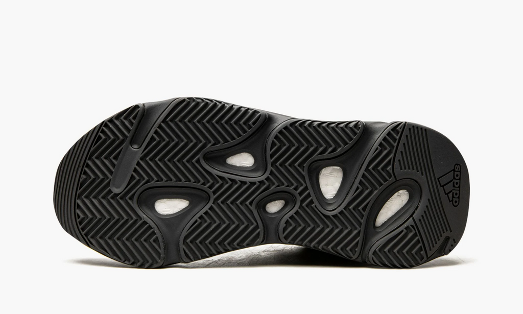 Yeezy Boost 700 MNVN Resin