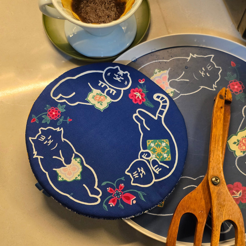 Kitty & Peranakan Flowers Pot holder