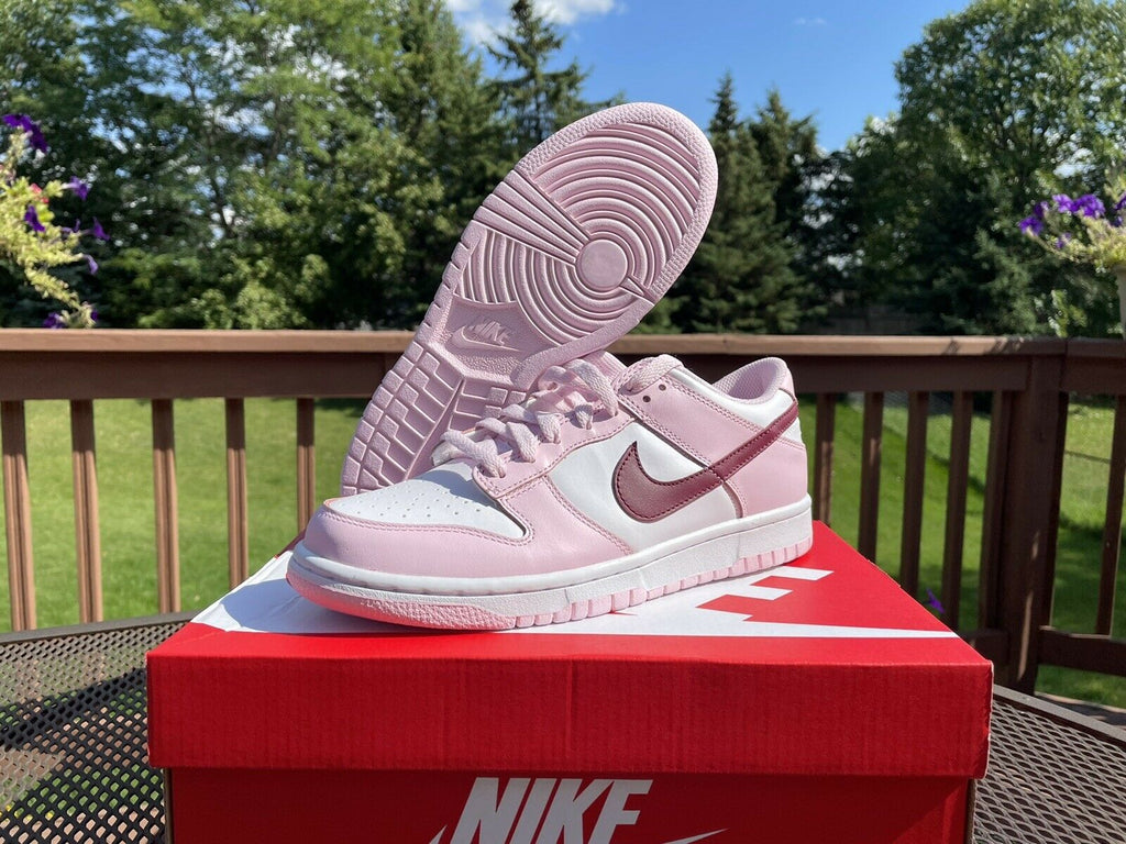 NIKE Dunk Low GS 'Valentine's Day'