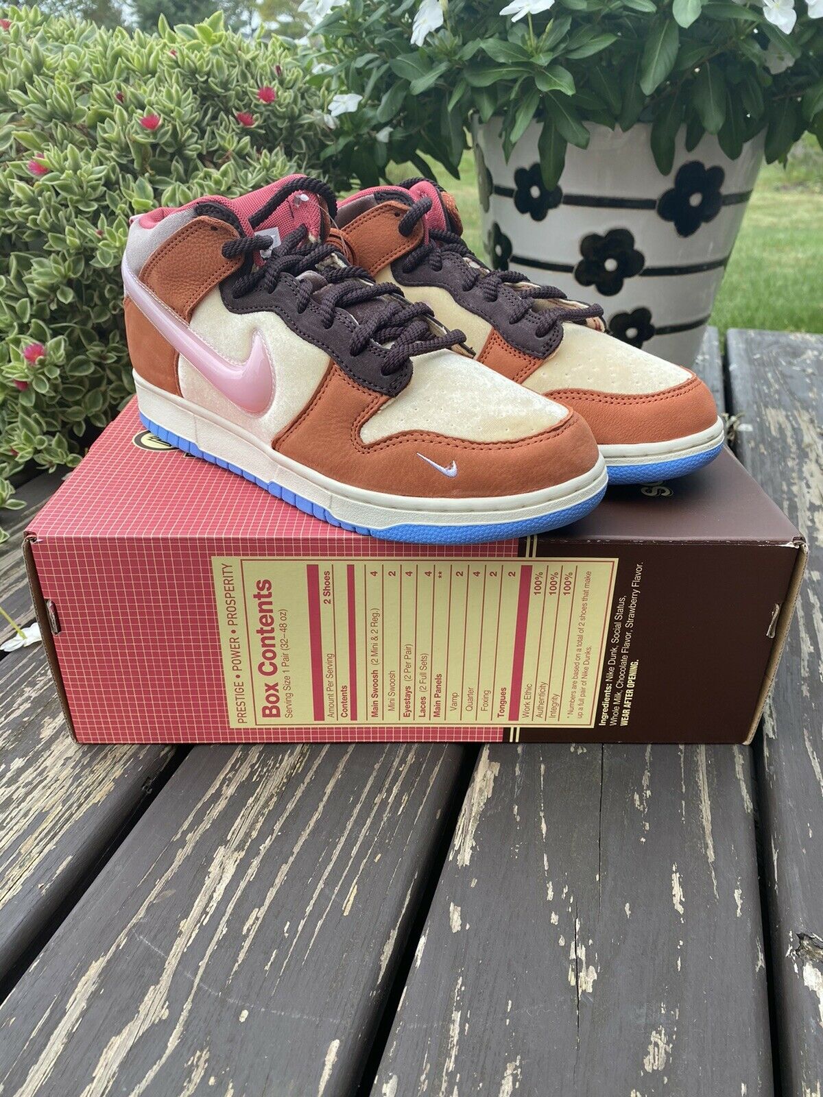 Nike Dunk Mid Social Status Free Lunch Chocolate Milk